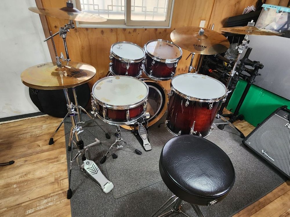 Gretsch Catalina Maple 5pcs + Sabian AAX 드럼 풀세트 팝니다. 이미지
