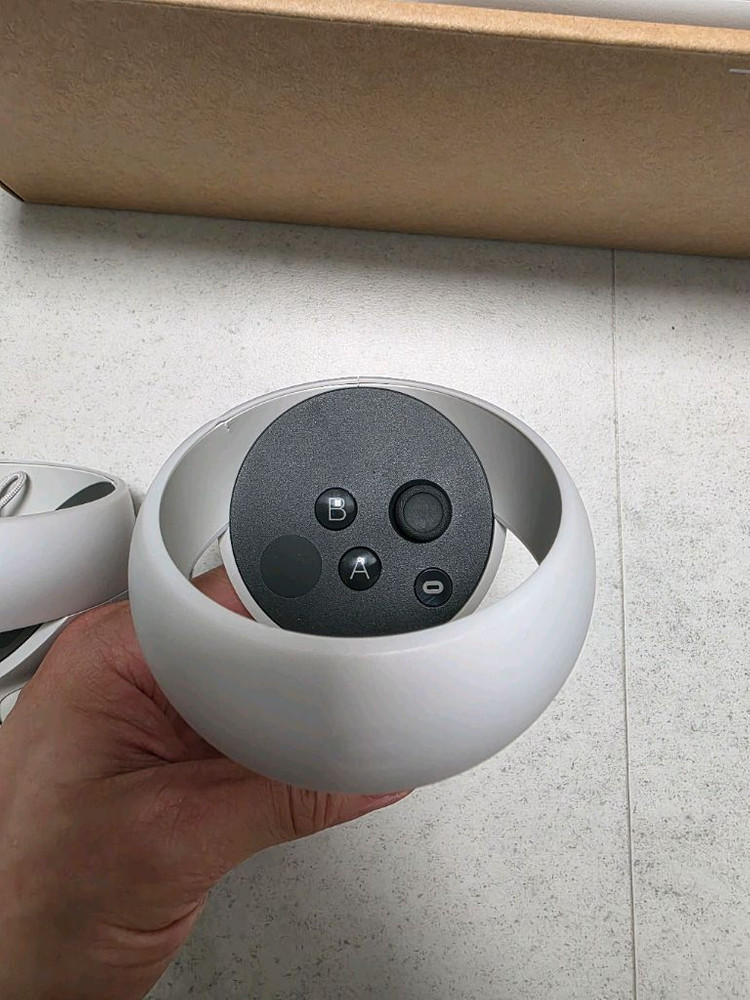 메타퀘스트2 vr2 128기가 박스포함 S급 이미지