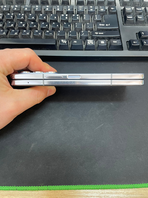 갤럭시Z폴드5 블루 256GB 무잔상 가성비좋은 중고40만6천팝니다 이미지