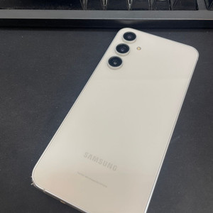 갤럭시S23FE 크림 256GB 무잔상 상태좋은 중고36만팝니다 이미지