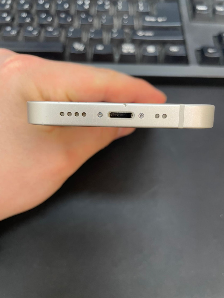 아이폰13미니 화이트 128GB 상태좋은중고30만2천팝니다. 이미지