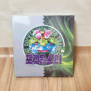 포켓몬 30주년 이상해꽃 띠부씰 북[미개봉] 이미지