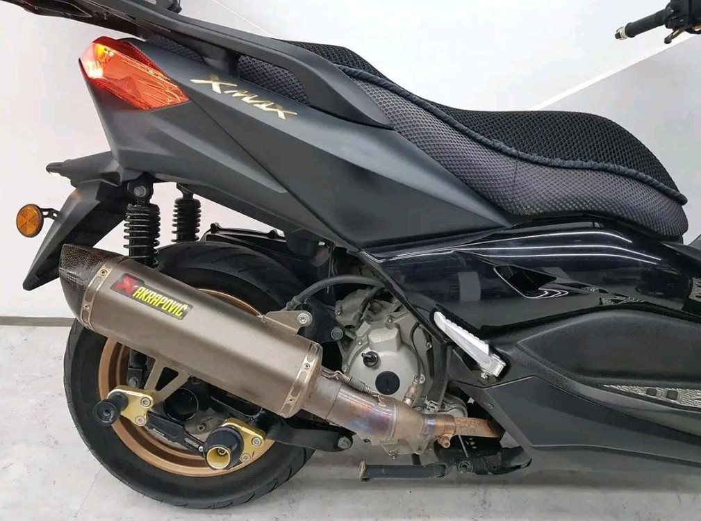 Xmax300 2022년 아크라포빅 구조변경 튜닝 판매합니다. 이미지