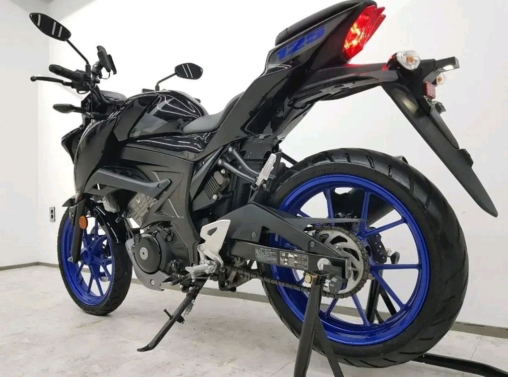 Gsxs125 2021년 9천KM 여성신조 바이크 판매 이미지