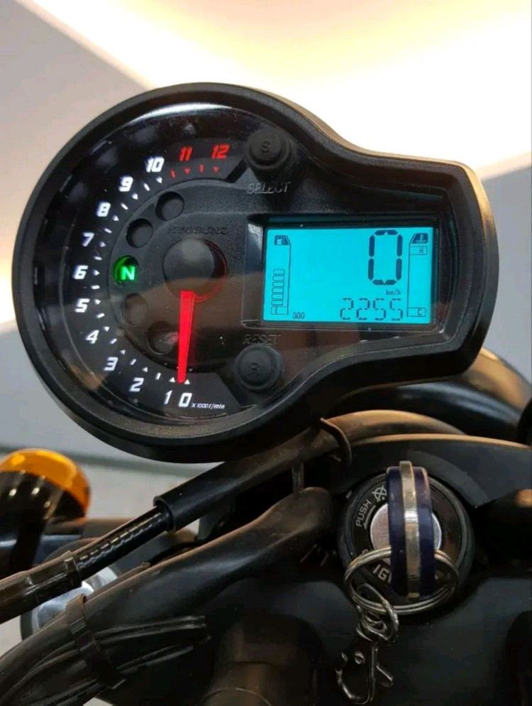 아퀼라125 2023년식 2천KM 판매합니다. 이미지
