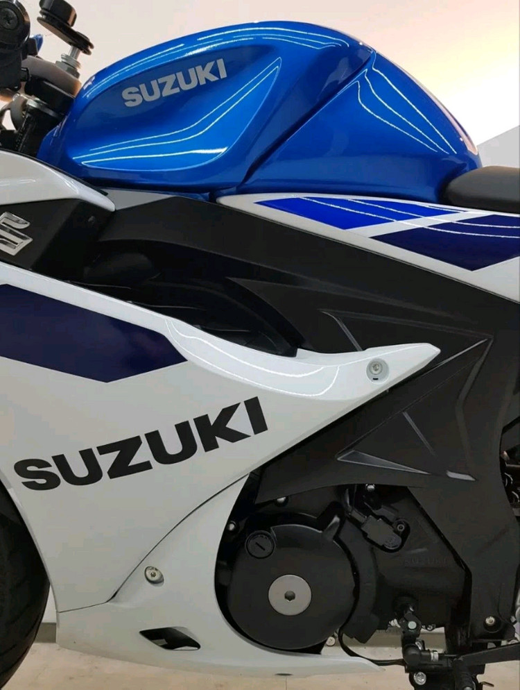 Gsxr125 2024년 낮은 키로수 상태 S급 판매 이미지