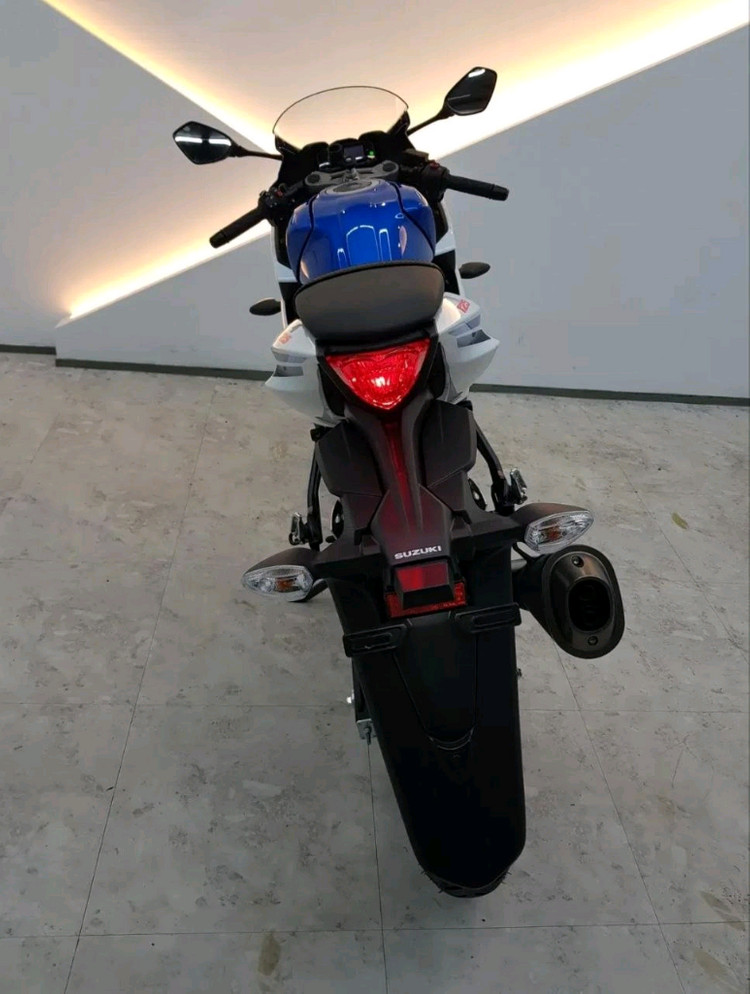 Gsxr125 2024년 낮은 키로수 상태 S급 판매 이미지