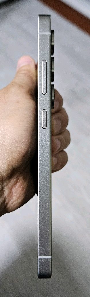 갤럭시 S25울트라 티타늄블랙 256GB 싸게 팝니다. 이미지