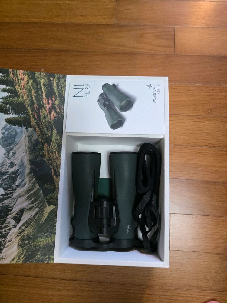 스와로브스키 NL 퓨어 14 52 쌍안경 이미지