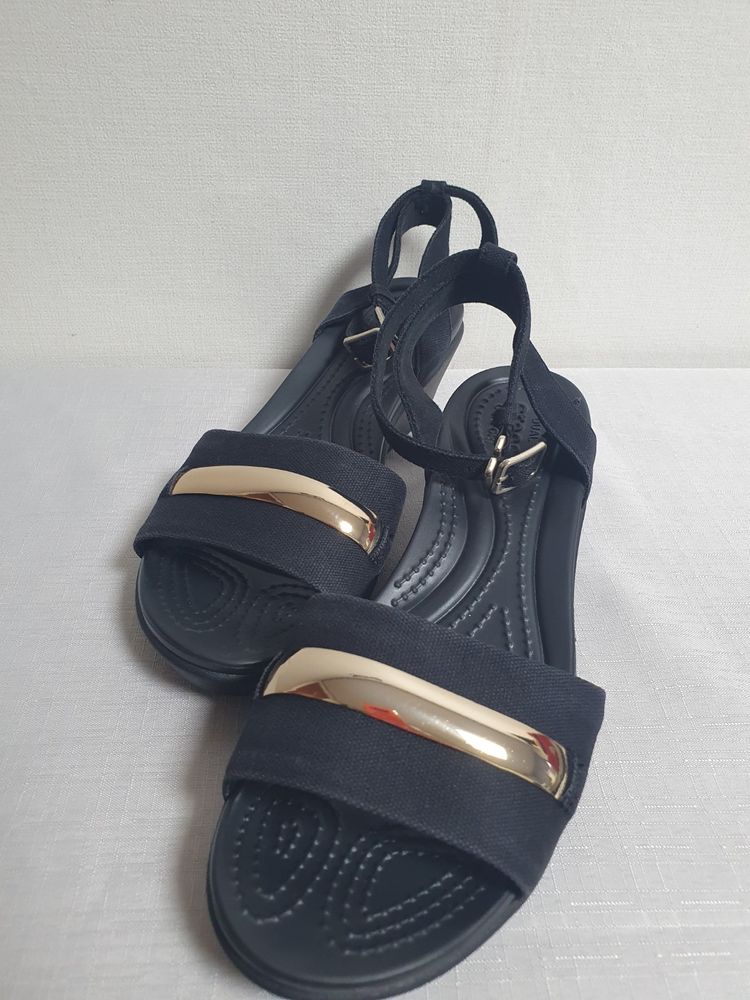 240mm 크록스 레이안 메탈블록 웨지샌들 블랙 이미지