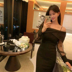 베니토 오프숄더 원피스(실착용 1회) 이미지