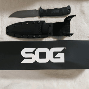 SOG 나이프 보커 나이프 벅 나이프 소그 나이프 미군 특수부대 군용 대검 캠핑 텍티컬 단종 희귀품 이미지