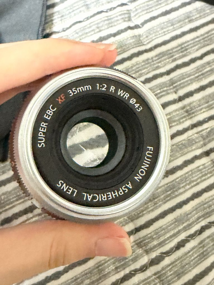후지필름 xf 35mm f2 팝니다 이미지