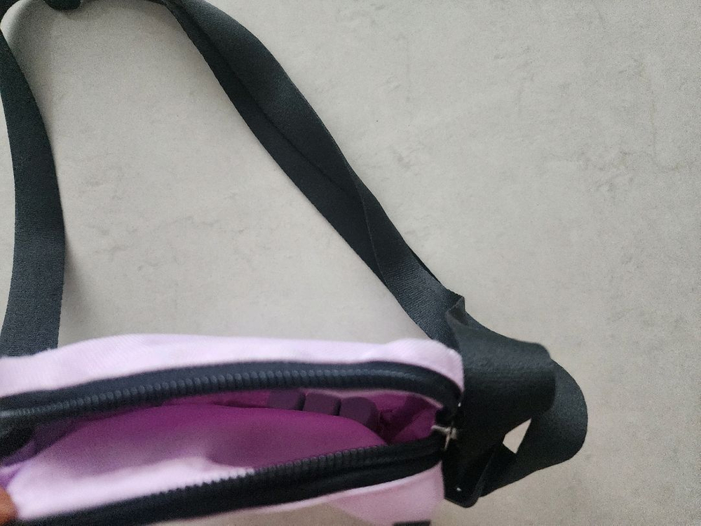 뉴발란스 키즈 크로스백팔아요 이미지