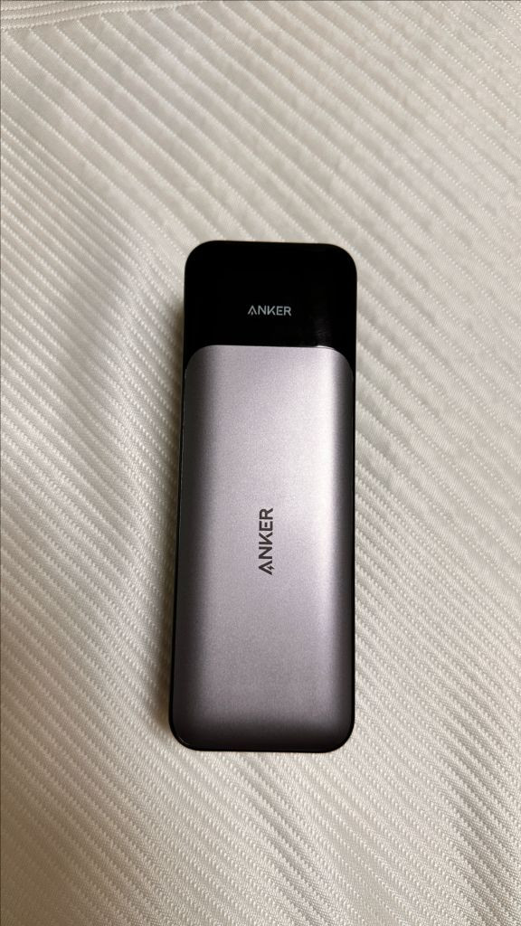 앤커 737 파워뱅크 24000mAh 140W 이미지