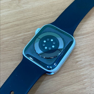 스마트워치 44mm GPS 이미지