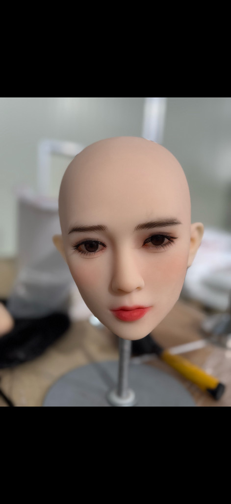 중고 리얼 다 소독 하고 예뻐요 10만부터 70만까지 풀실리큰 인형 입니다 이미지