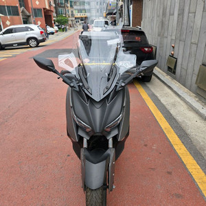 야마하 XMAX 300 이미지