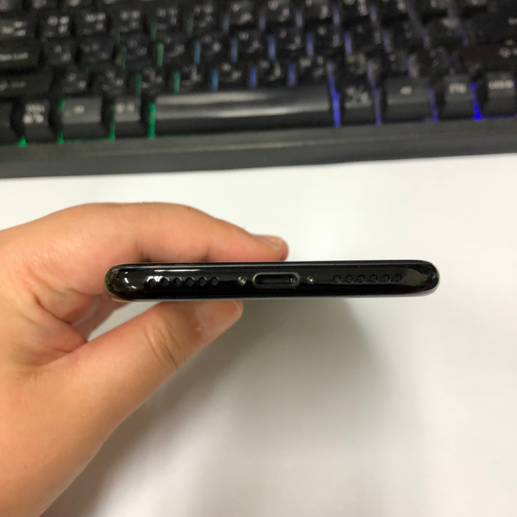 아이폰7 128GB 제트블랙 중고폰 배터리96% 레트로감성 사진폰 298002 이미지