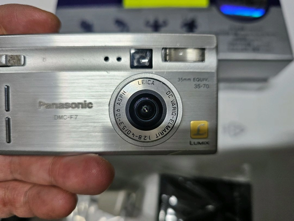 파나소닉 루믹스 DMC-F7 (올드디카) LUMIX DMC-F7 (라이카 렌즈) 이미지