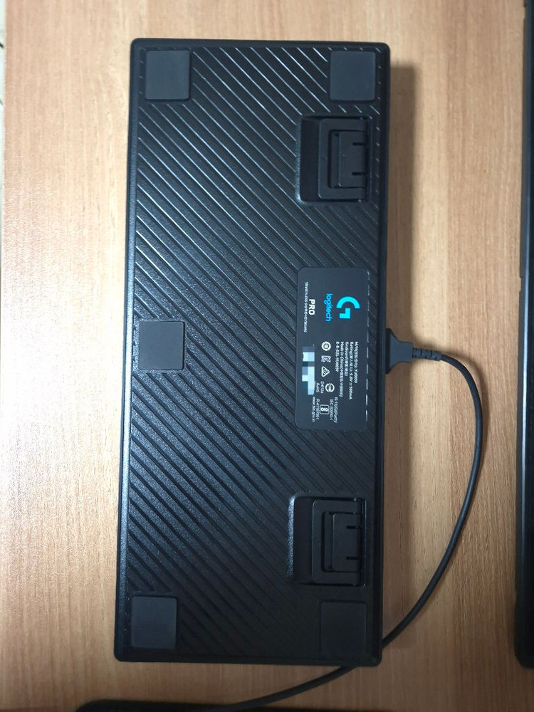 로지텍 G PRO TKL 청축 게이밍 키보드 텐키리스 이미지