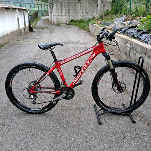 트렉 9.9 풀카본 mtb 이미지