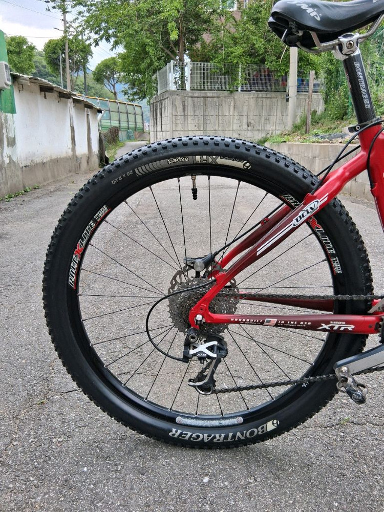 트렉 9.9 풀카본 mtb 이미지