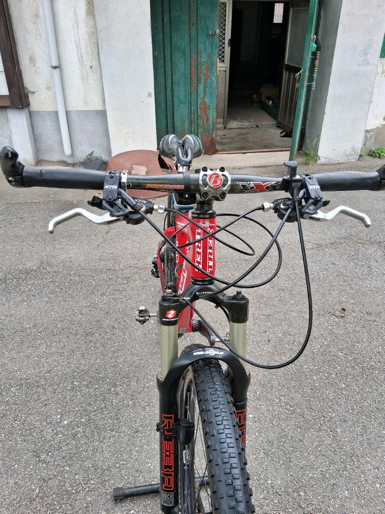 트렉 9.9 풀카본 mtb 이미지