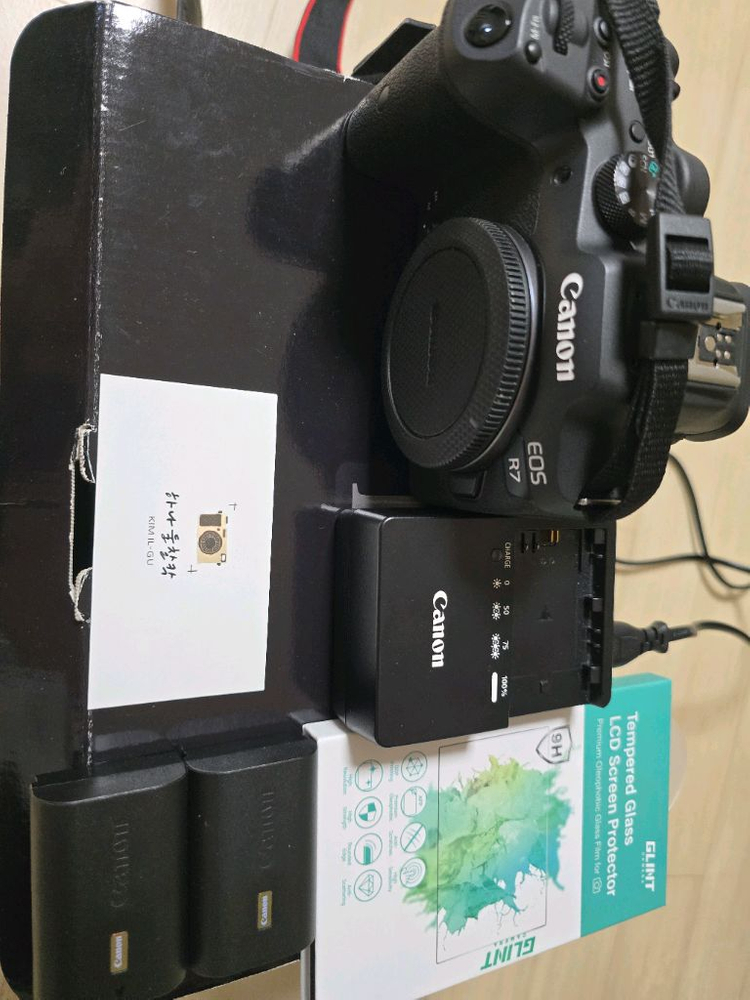 캐논 R7 바디 판매합니다. 이미지