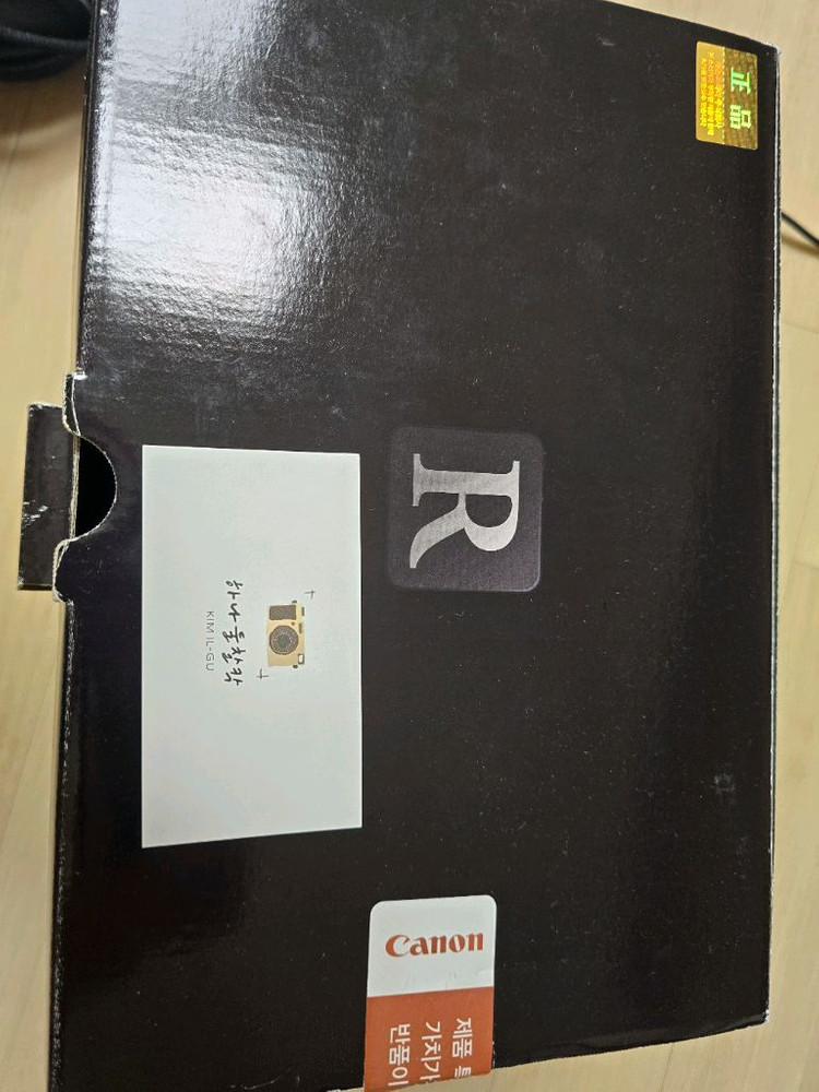 캐논 R7 바디 판매합니다. 이미지