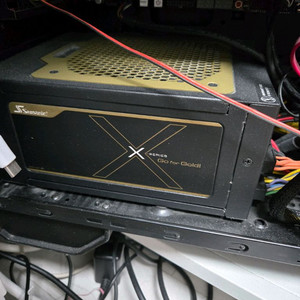 시소닉1050w 80plus gold 파워4만5천원 이미지