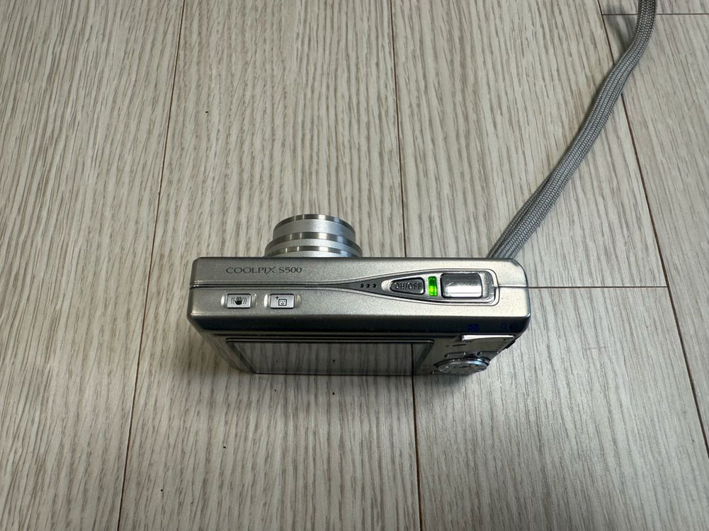 니콘 쿨픽스 COOLPIX S500 빈티지 디지털 카메라 판매합니다 이미지