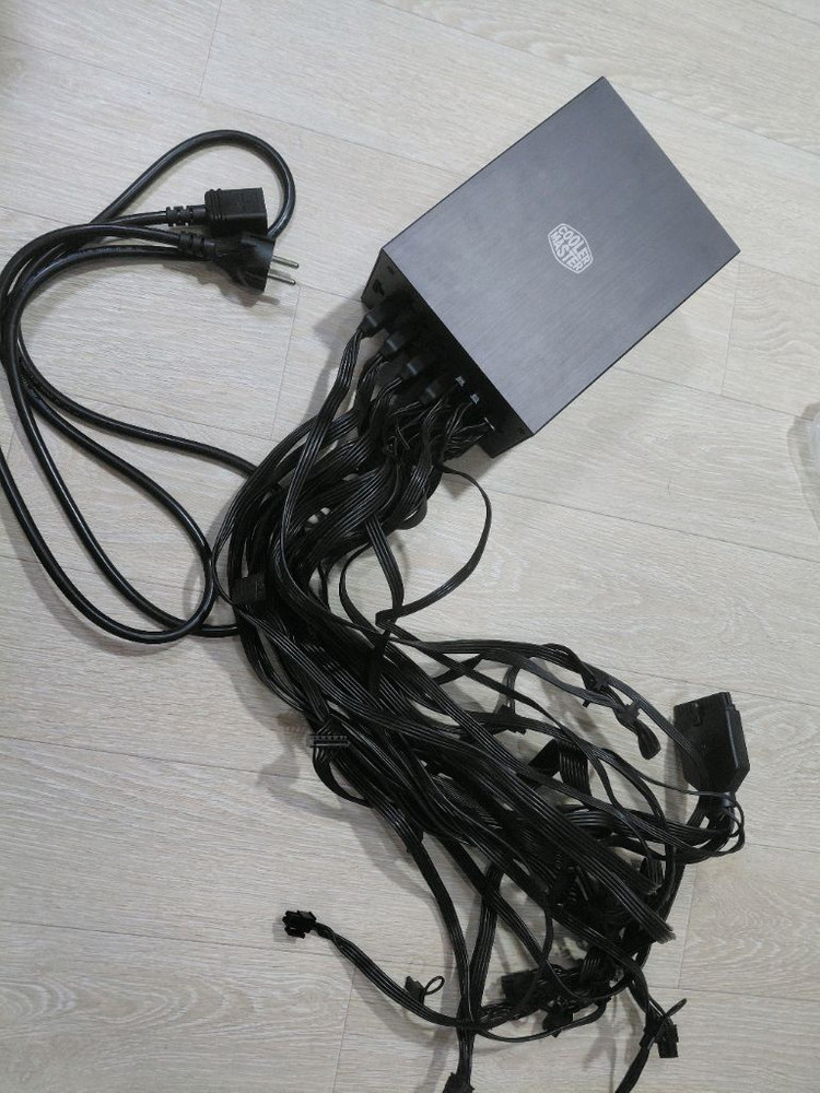 쿨러마스터 MASTERWATT 1500W 파워 /상태좋음 이미지