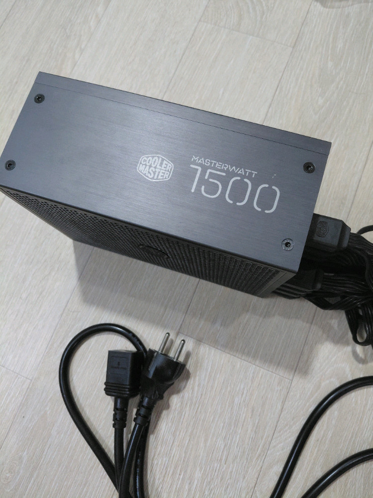 쿨러마스터 MASTERWATT 1500W 파워 /상태좋음 이미지