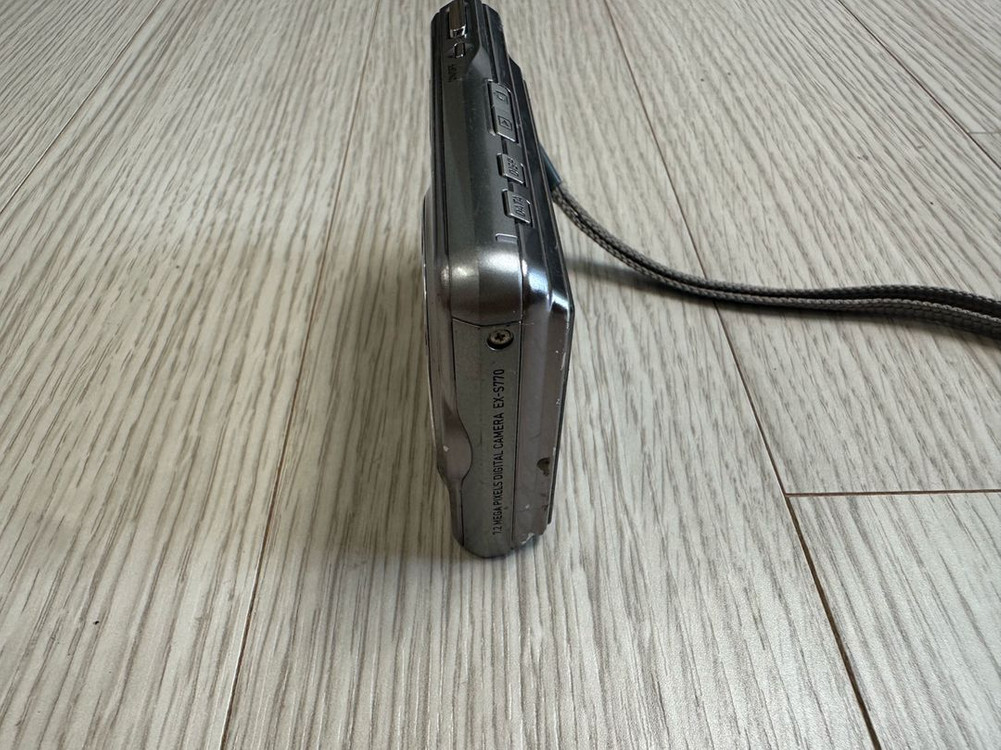 카시오 익슬림 EXILIM EX-S770 레트로 디지털 카메라 판매합니다 이미지