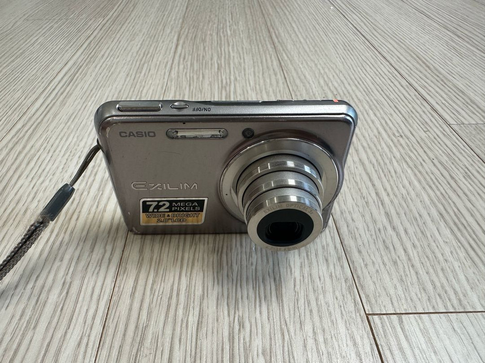 카시오 익슬림 EXILIM EX-S770 레트로 디지털 카메라 판매합니다 이미지