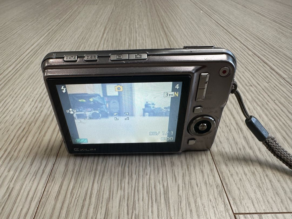 카시오 익슬림 EXILIM EX-S770 레트로 디지털 카메라 판매합니다 이미지