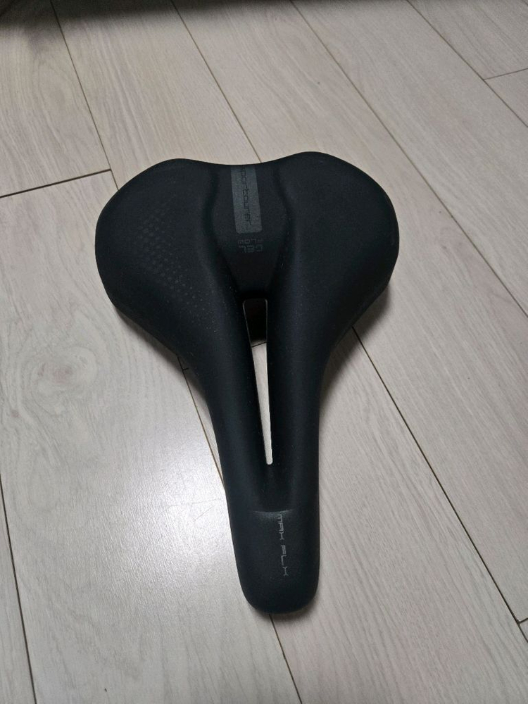 Max FLX 자전거 안장 이미지