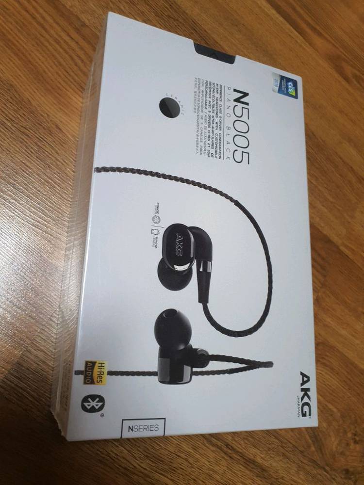 AKG N5005 미개봉 새제품 이미지