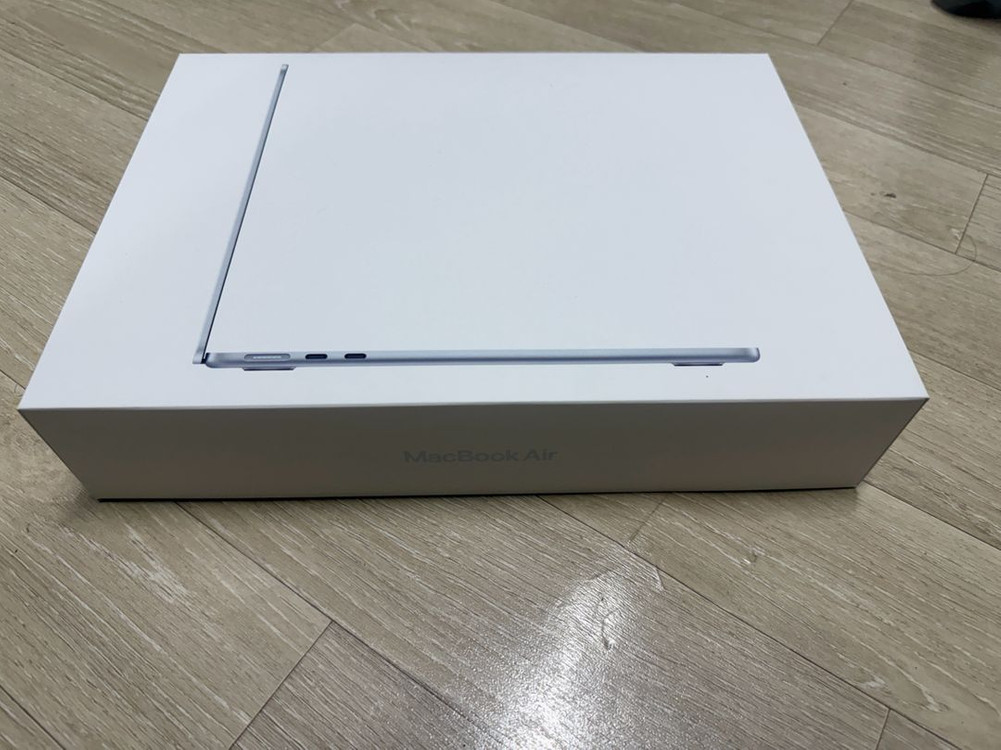 (풀박스) M5 맥북에어 13인치 스카이블루 16GB, 512GB 판매합니다. 이미지