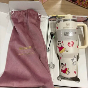 스탠리 x 짱구 콜라보 퀜처 텀블러 40oz 이미지