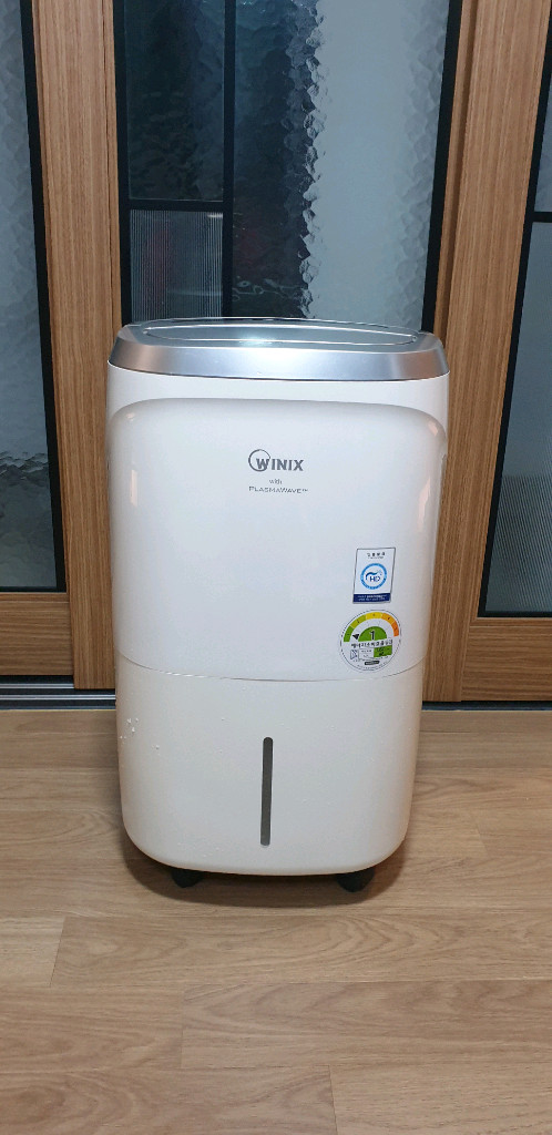 위닉스 제습기 10L (전원 X) 이미지