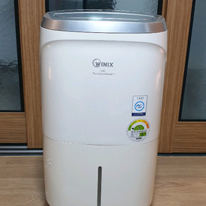 위닉스 제습기 10L (전원 X) 이미지