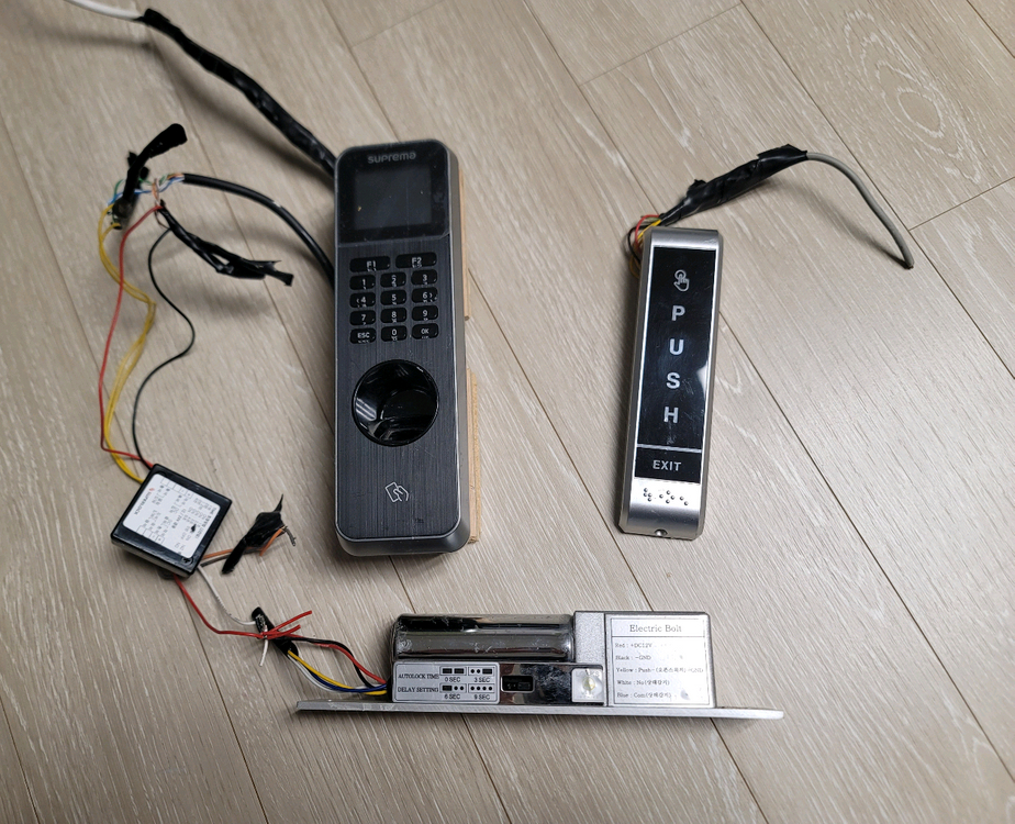 Electric Bolt(데드볼트 도어락) 이미지