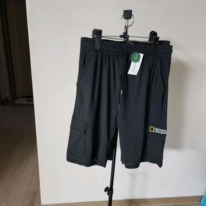 내셔날지오그래픽 반바지 L 블랙 먹색 이미지