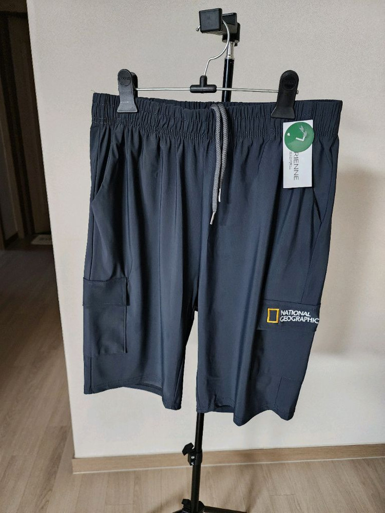 내셔날지오그래픽 반바지 L 블랙 먹색 이미지