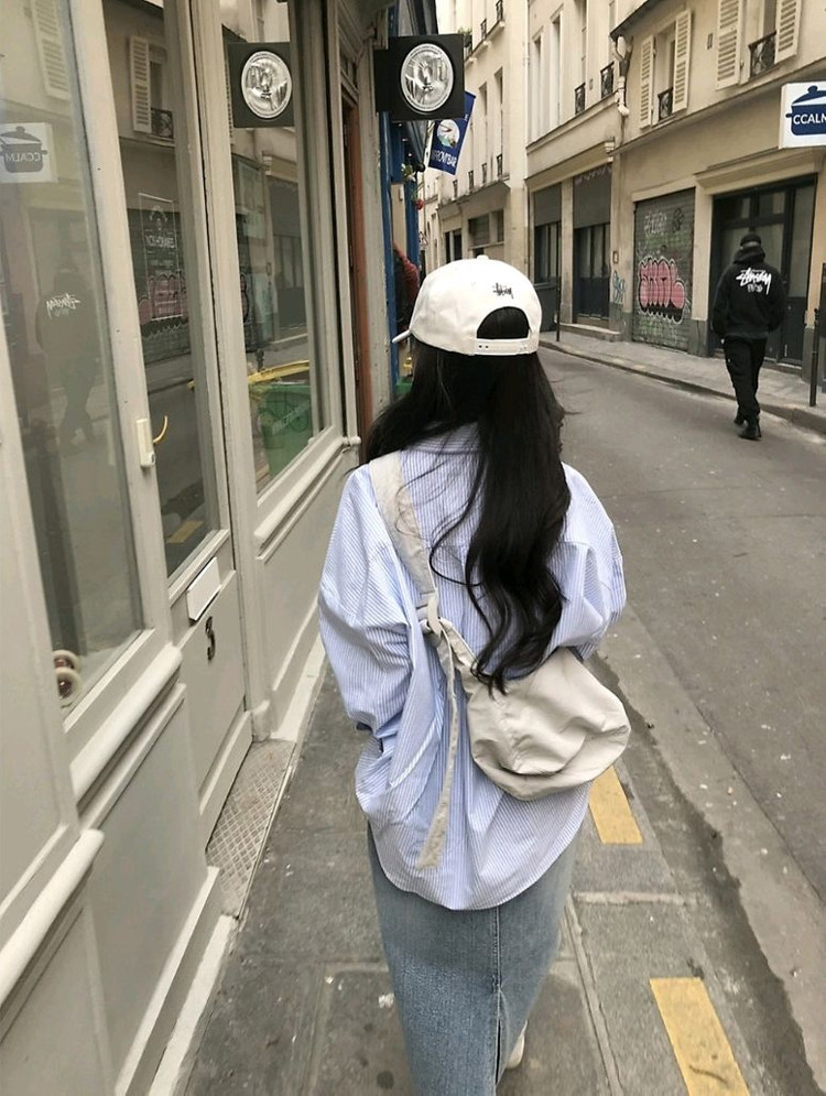 미니포에 디어 옥스포드 셔츠 소라 스트라이프 / 데일리쥬 매니크 가내스라 킨다베이지 릿킴 블랙업 라룸 어텀 베이델리 이미지