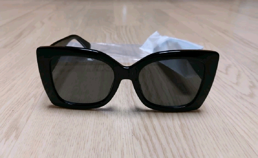 ** CC 로고 블랙 스타일 선글라스(새상품) 이미지