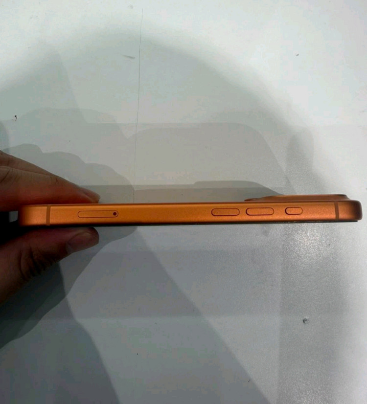 아이폰 17 프로 오렌지 256GB 특A급 이미지
