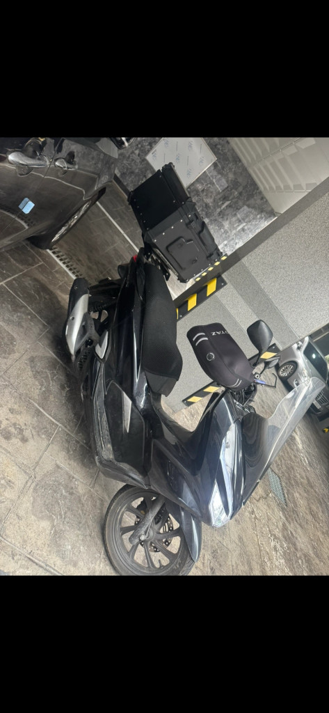 125cc 스쿠터 이미지